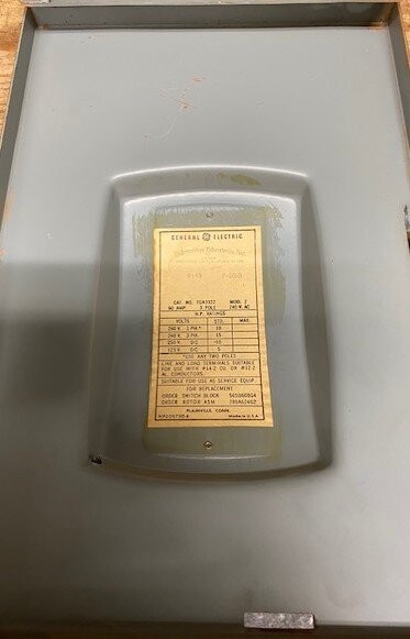 GE TGN3322 Model 2 Enclosed Safety Switch - Image 3