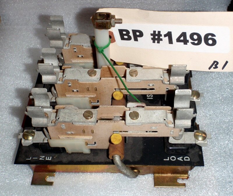 GE THC3161AFC Disconnect Fuse