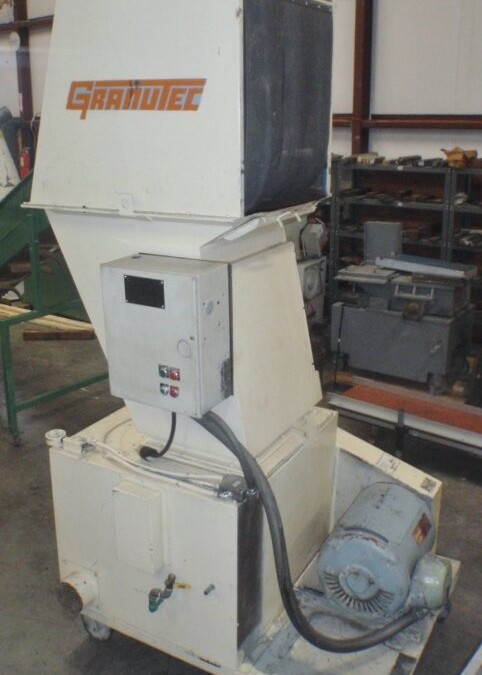 Granutec TFG1624-50 50 HP Bottle Grinder - Image 2