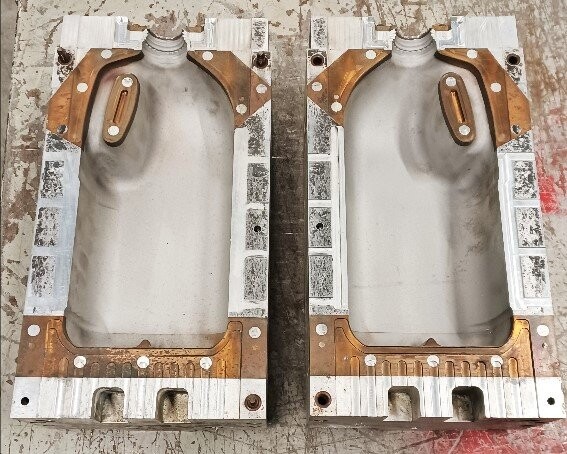 1 Gallon Jug Blow Mold