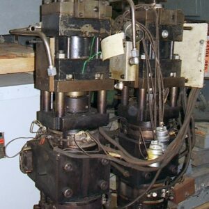 Hartig Unknown Model 2x12 Blow Mold Machine Head