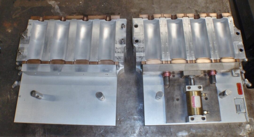 Heise Unknown Model 15 Oz Cylindrical Bottles