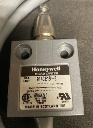 Honeywell 914CE19-6 Limit Switch - Image 2