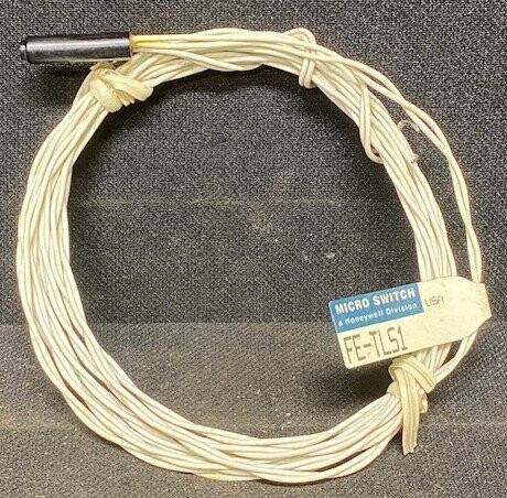 Honeywell FE-TLS1 Microswitch Photoelectric Sensor