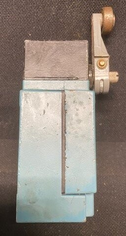 Honeywell Micro Switch LSD1A Heavy Duty Limit Switch - Image 3