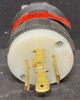 Hubbell HBL2431 3-Pole 4-Wire Plug - Image 3