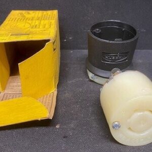 Hubbell HBL2433 3-Pole 4-Wire Connector