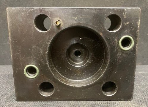 Husky DBE 40 CR1 AS7FB/K09X00C10Y15 Hydraulic Valve - Image 3