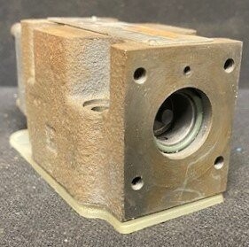 Husky WE 42 P06 B03 B0 BN/x9 Hydraulic Valve