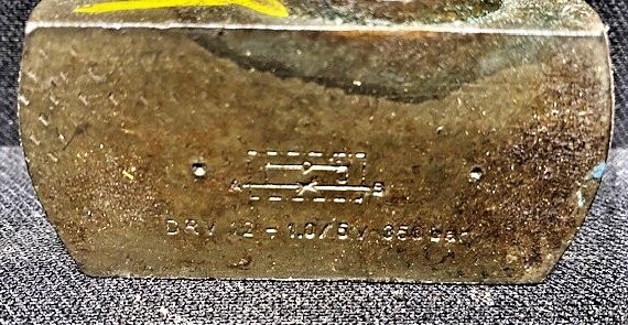 Hycon DRV 12 1.0/5V Needle Valve - Image 2