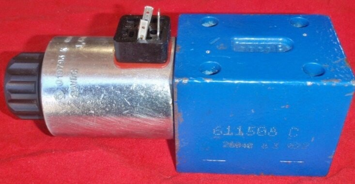 Bosch-Rexroth 611508C Hydraulic Solenoid Valve