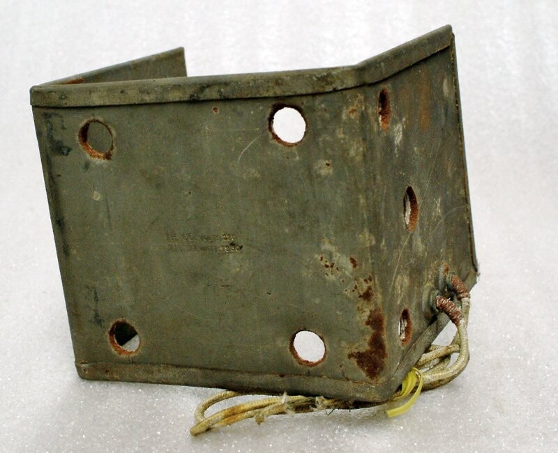 I.H. Co Unknown Model 220V 1350W Heater Plate