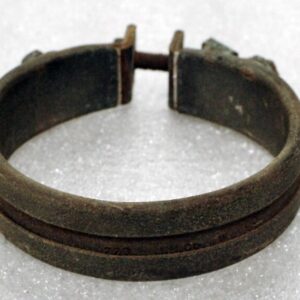 I.H. Co Unknown Model 220V 100W Band Heater