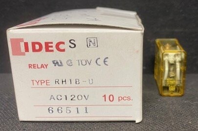 IDEC RH1B-U AC120V Relay