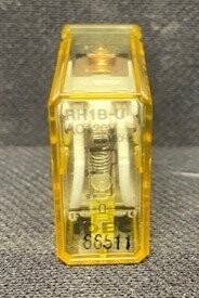 IDEC RH1B-U AC120V Relay - Image 2