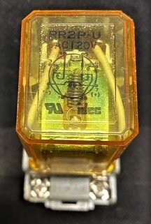 IDEC RR2P-U AC120V Relay - Image 3