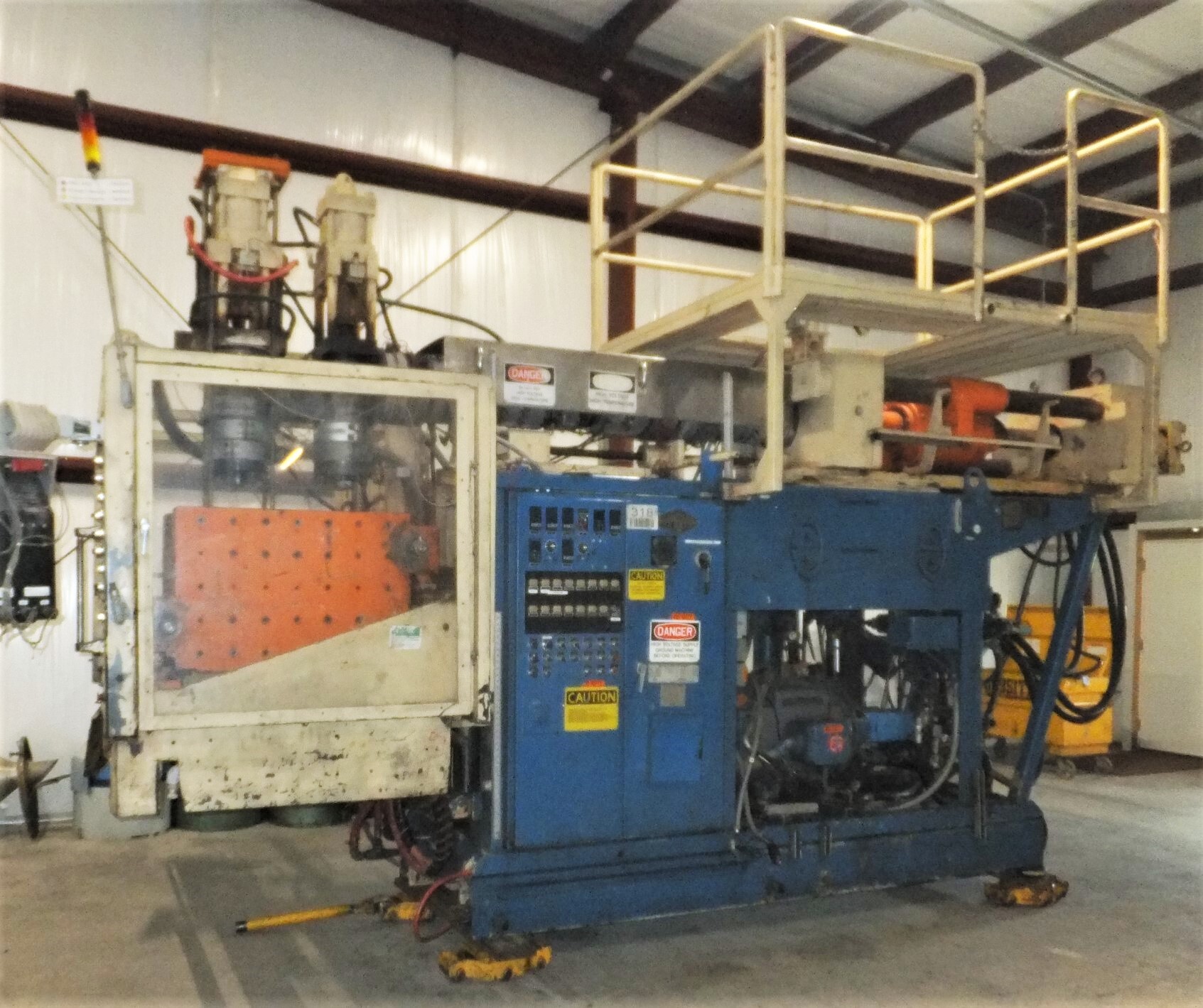 Improved B37-R250-DDH Blow Molder