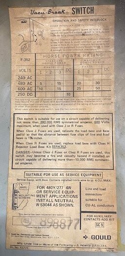 Gould-ITE F-352 Vacu-Break Enclosed Fusible Safety Switch - Image 3