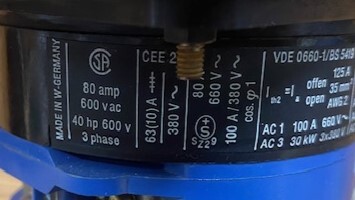 Kraus & Naimer C80/C32 Stacked Rotary Switch - Image 3