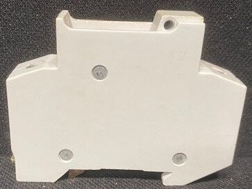 Legrand 01127 10x38 Fuse Holder - Image 3