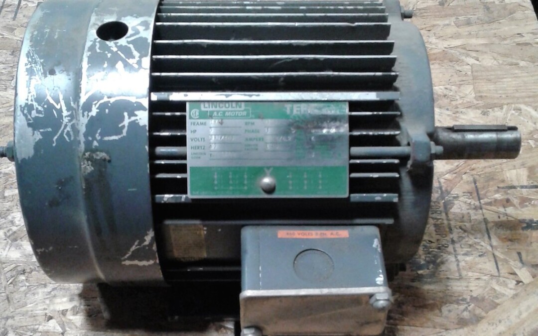 Lincoln Electric TEFC 5HP AC Motor