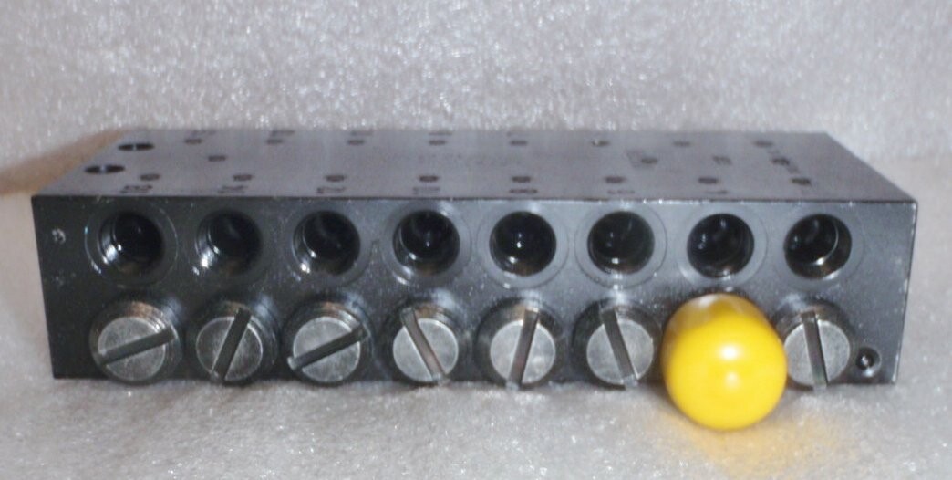 Lincoln Industrial 619-28900-1 Metering Device - Image 2