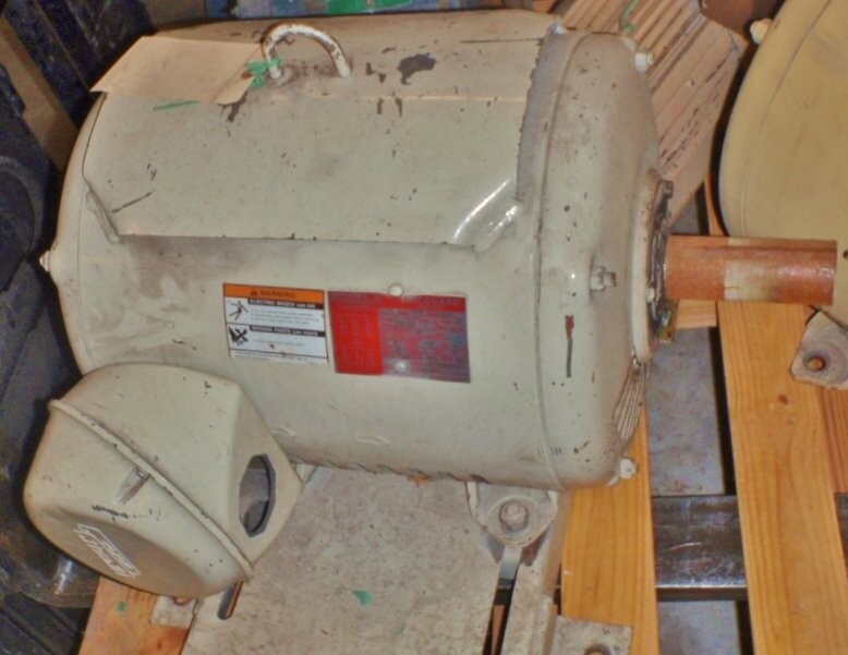 Lincoln Electric TV4664 Motor