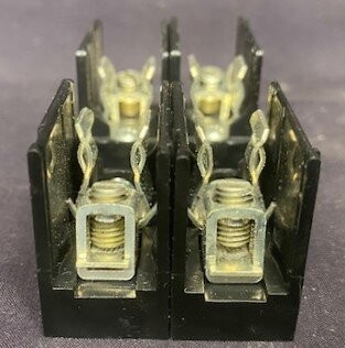Littelfuse L60030M-1C 2-Fuse Block - Image 2