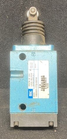 MAC Valves 180001-112-0014 Solenoid Valve