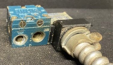 MAC Valves 45-AA2-DAAA-1CA Solenoid Valve - Image 3