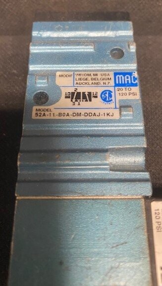 MAC Valves 52A-11-B0A-DM-DDAJ-1KJ Solenoid Valve - Image 2