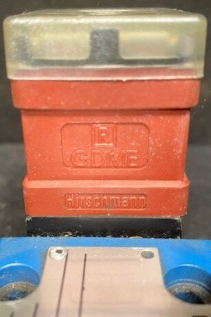 Mannesmann-Rexroth 4WE6VA60/EG24N9Z55L Hydraulic Valve - Image 4