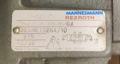 Mannesmann-Rexroth 4WEH16W5-61/6A Hydraulic Valve - Image 2