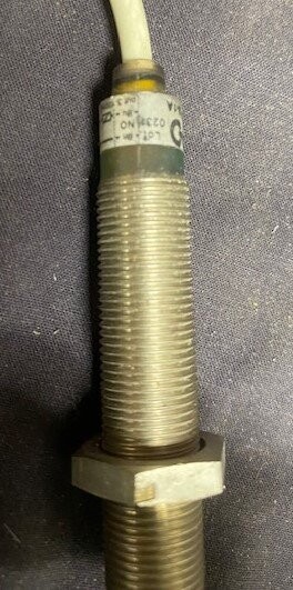 MD Micro Detectors AM1-A0-1A Inductive Proximity Sensor - Image 2