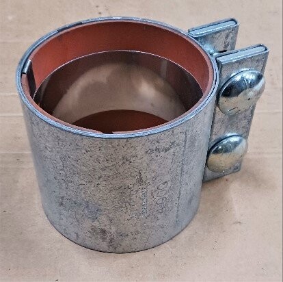 Metflo 4 Inch Diameter Coupling