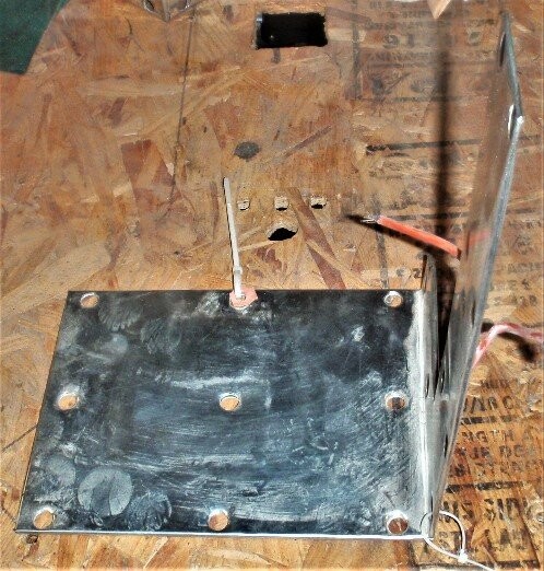 Mickenhagen 280x221x172mm Strip Heater - Image 2