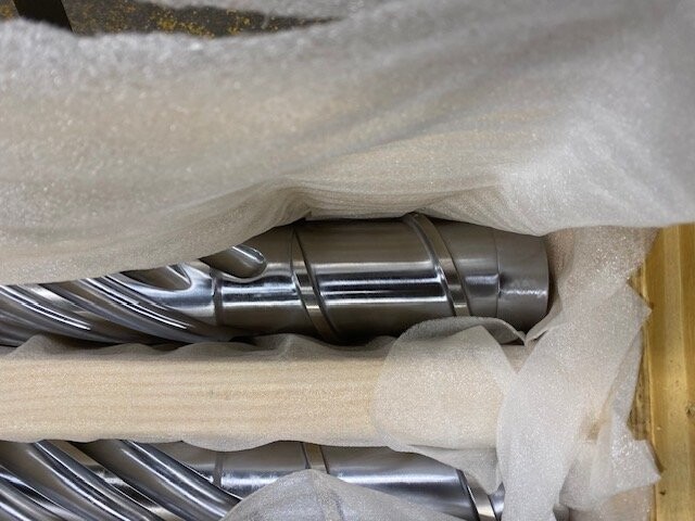Milacron 2BE1080240053 24:1 Polyehtelene Extruder Screw - Image 2