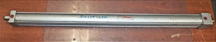 Milwaukee Cylinder HC-398 Hydraulic Cylinder