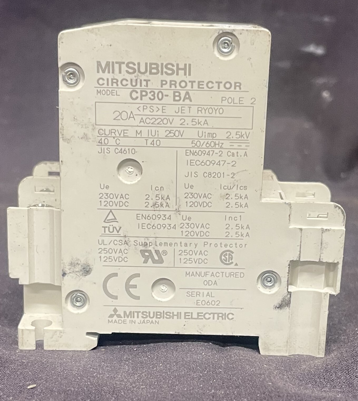 Mitsubishi 20 Amp Circuit Protector
