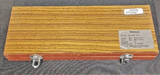 Mitutoyo 516-935 Gauge Block Set