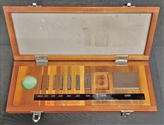 Mitutoyo 516-935 Gauge Block Set - Image 2