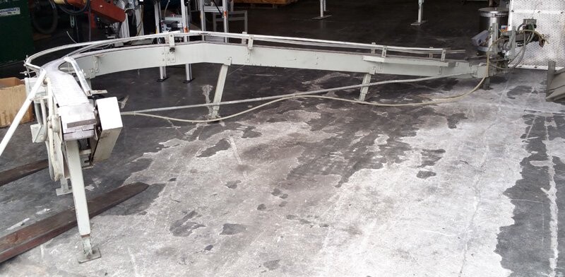 Unknown Brand MO1770 U-Conveyor with Bottle Takeout