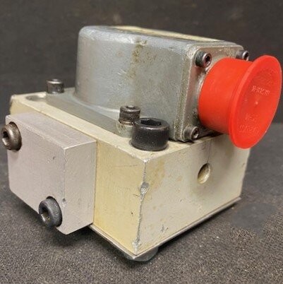 Moog 76-314 Servo Valve
