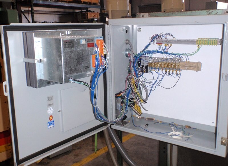 Moog IMI220-145A002 Modular Parison Controller - Image 2