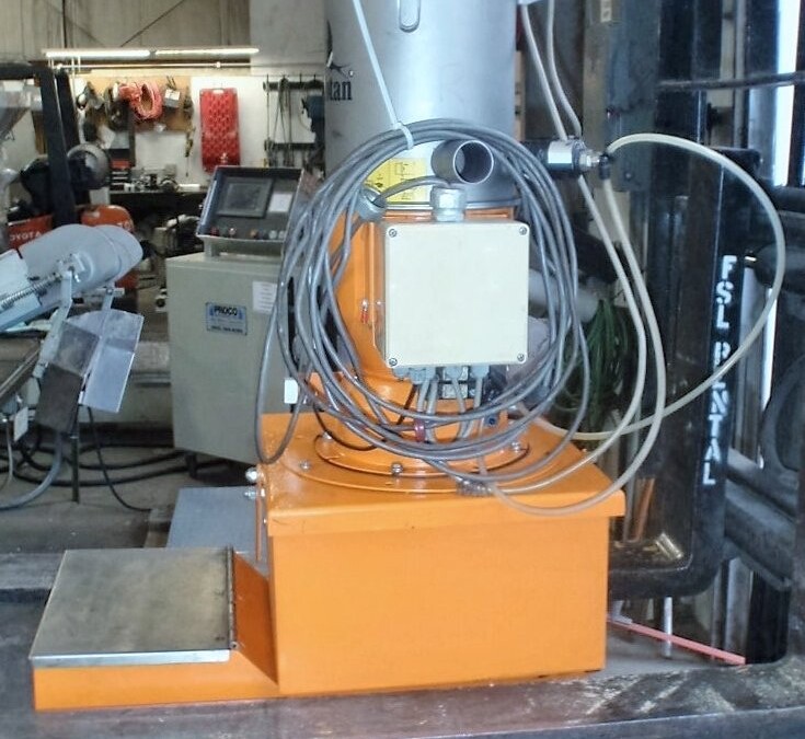 Motan HLB-06-2-A210-0 Vacuum Loader with Hopper - Image 2