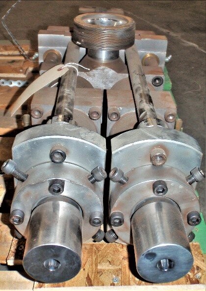 Battenfeld Fischer Unknown Model 2x115mm Blow Mold Machine Head - Image 2