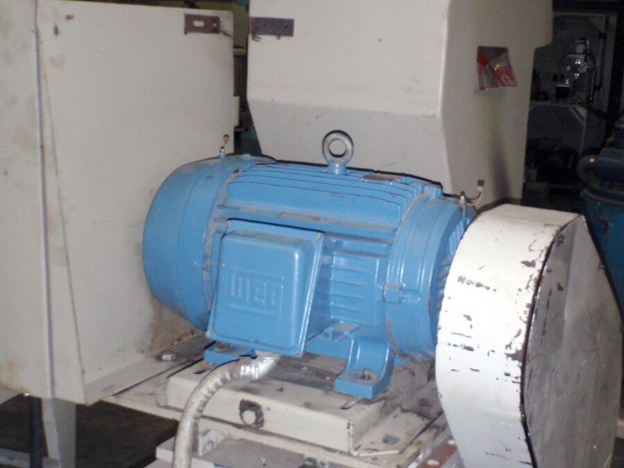 Nelmor G1215-M1 1976 Grinder - Image 2