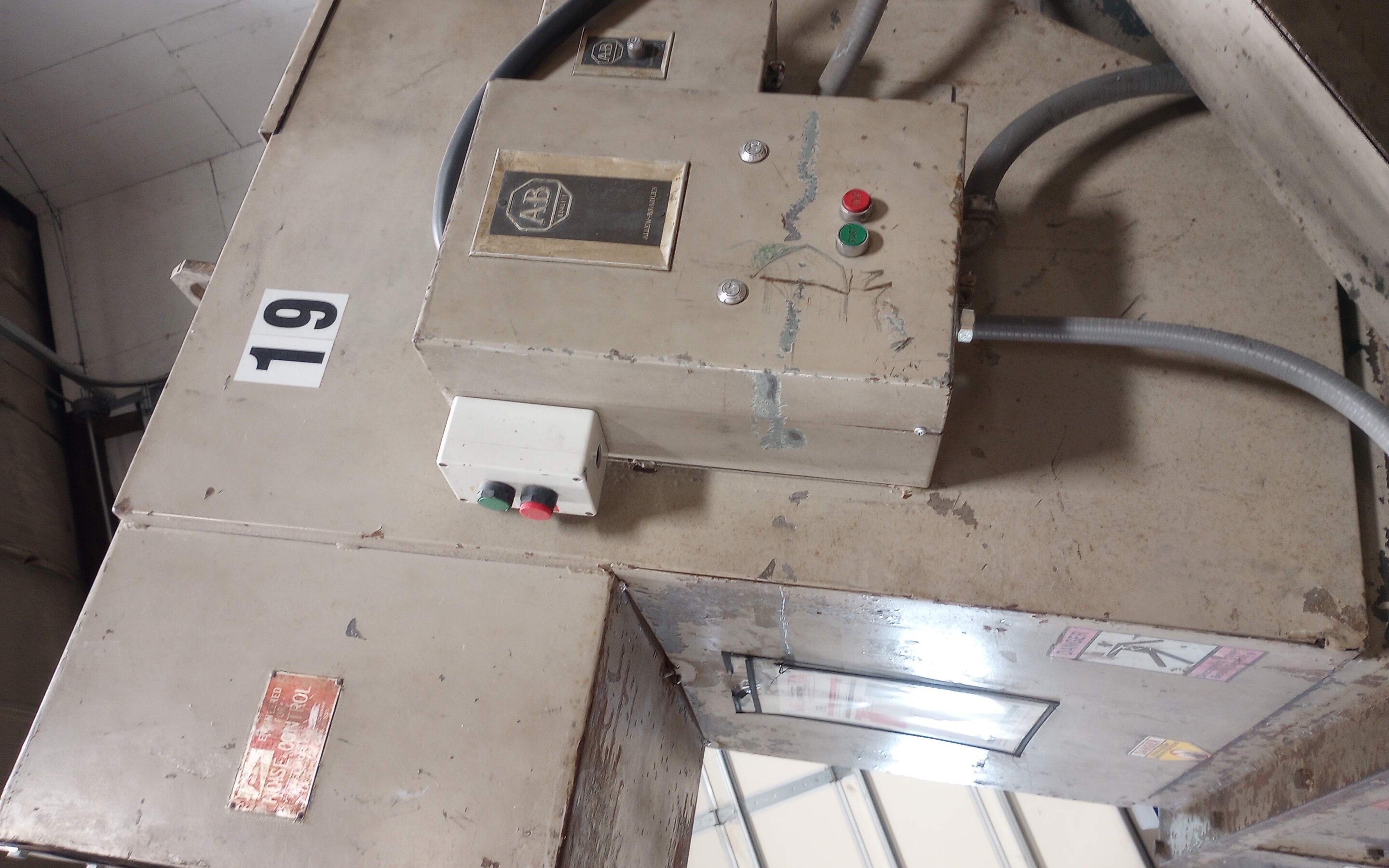 Nelmor Plastic 40hp Grinder - Image 2