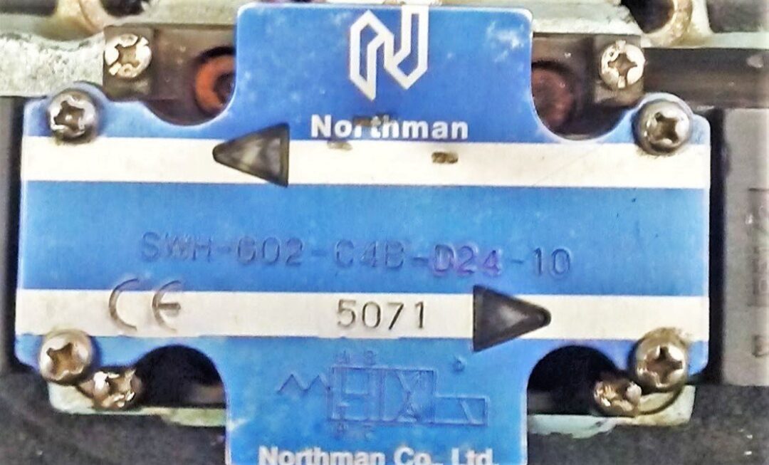 Northman SWH-G02-C4B-D24-10 Hydraulic Solenoid Valve - Image 2