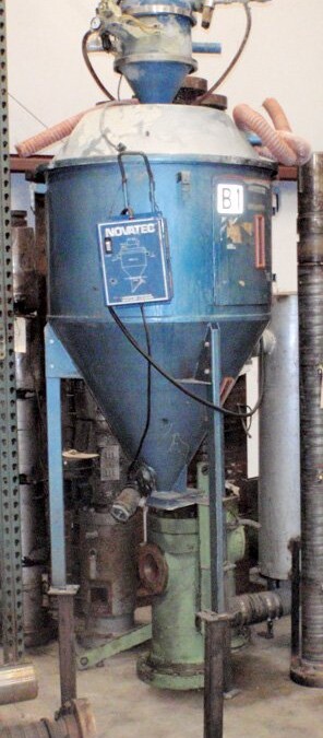 Novatec Unknown Model Steel Drying Hopper